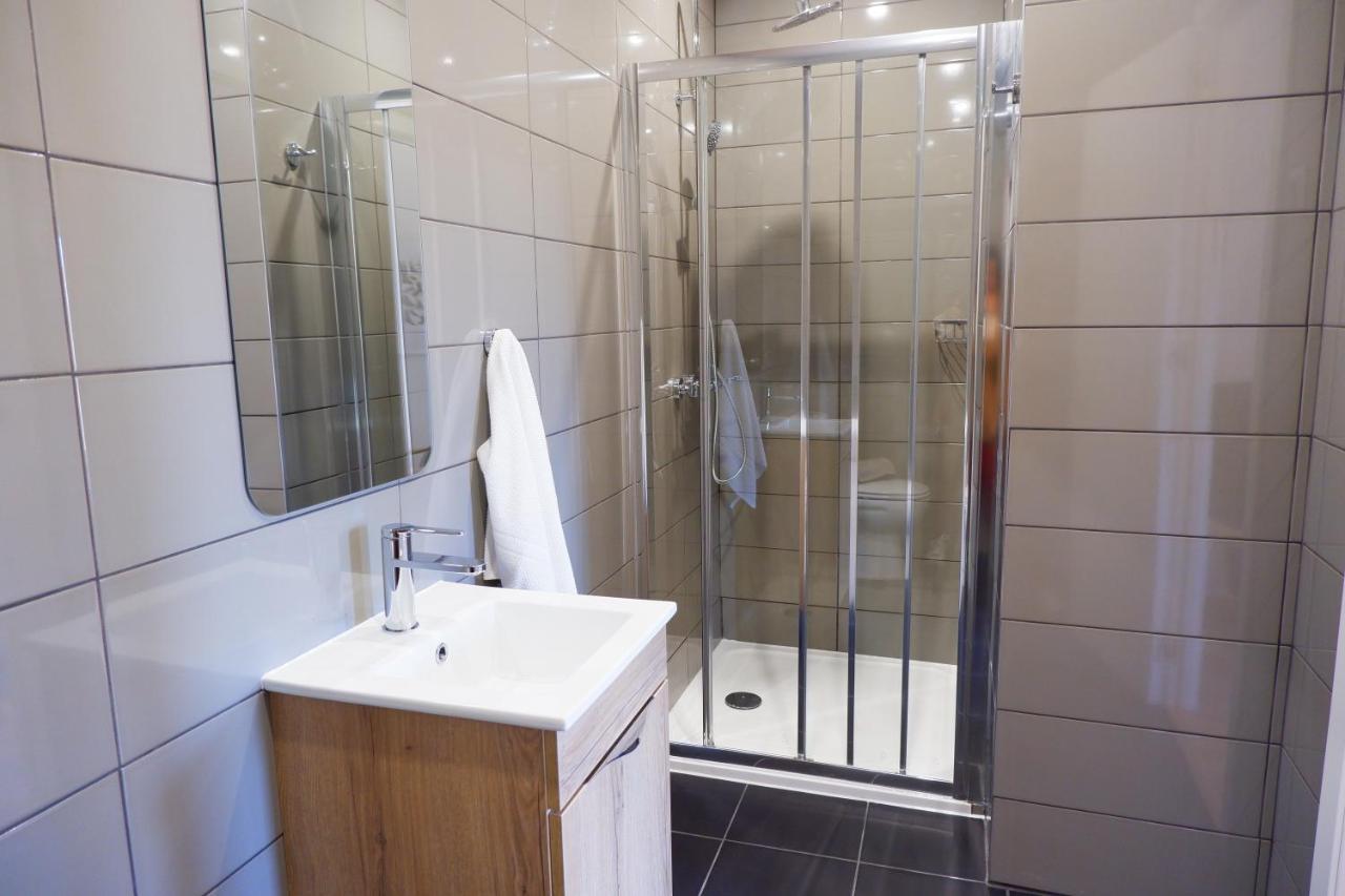 Retiro De Gondramaz - 200 M2 Villa Eksteriør bilde
